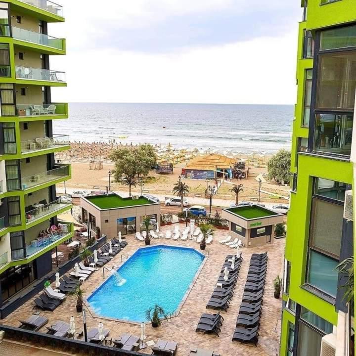 Alezzi Beach Resort Gorgeous Family Aparment Cu Piscina Năvodari Exterior foto